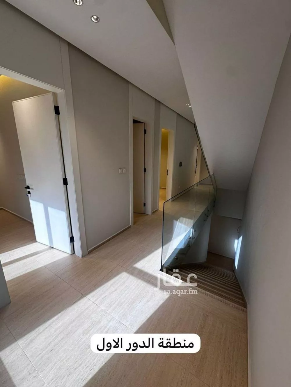 فيلا 6 غرف في العارض 7