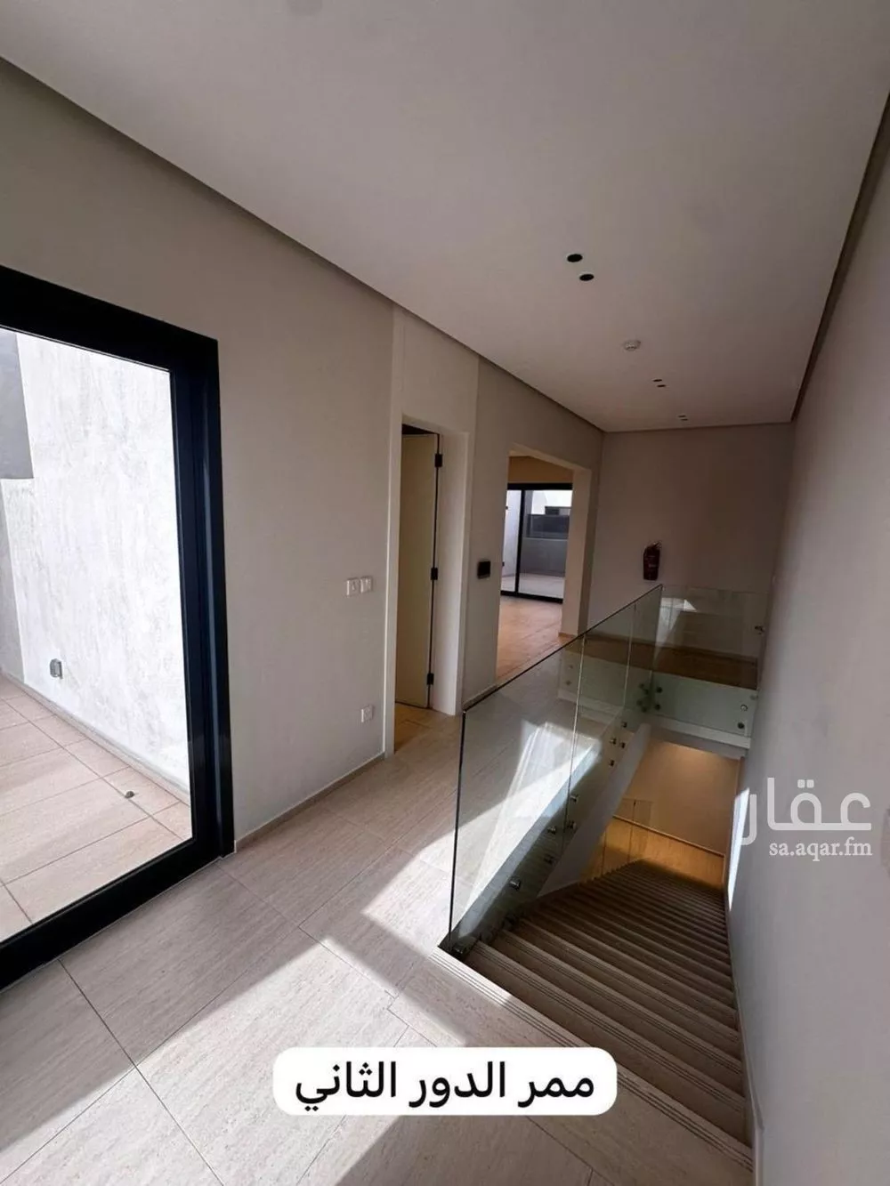 فيلا 6 غرف في العارض 9