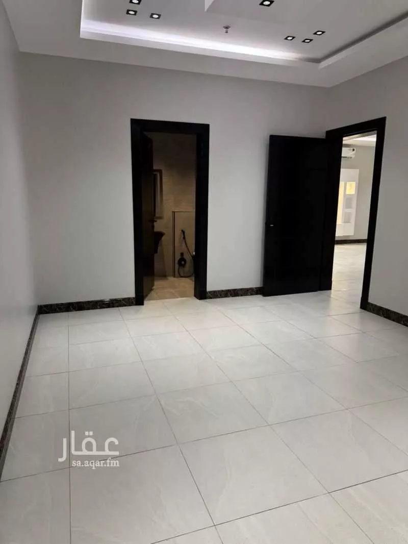 شقة 4 غرف في القادسية 6