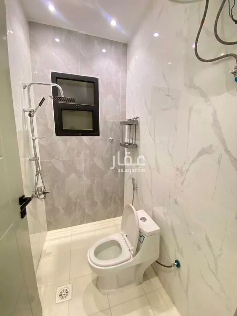 فيلا 5 غرف في العريجاء الوسطى 16