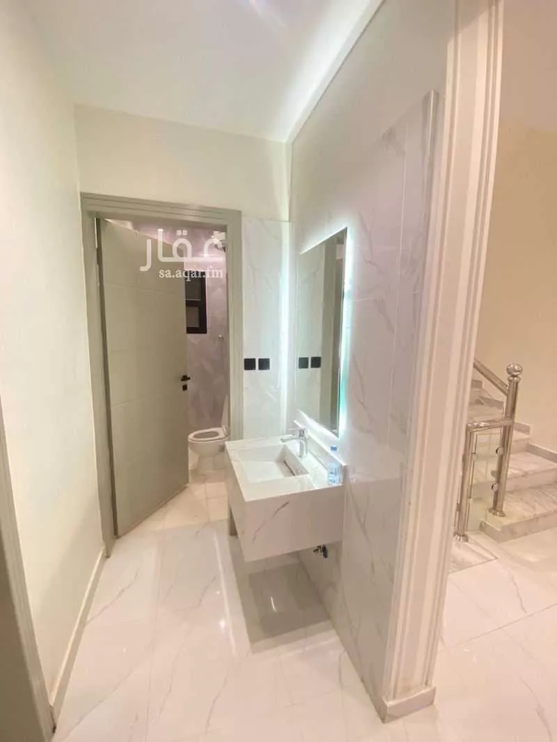 فيلا 5 غرف في العريجاء الوسطى 18