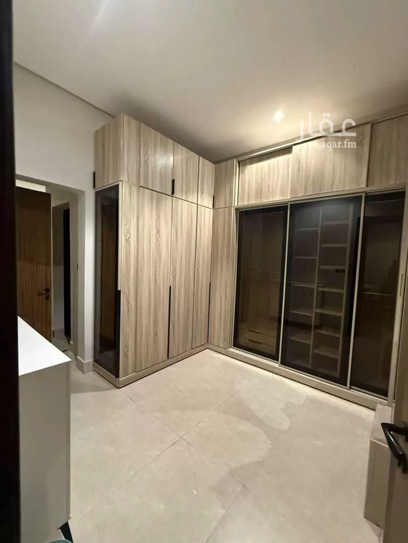 شقة 6 غرف في الشعلة 2