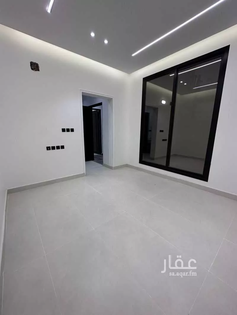 شقة 3 غرف في الشرق 10