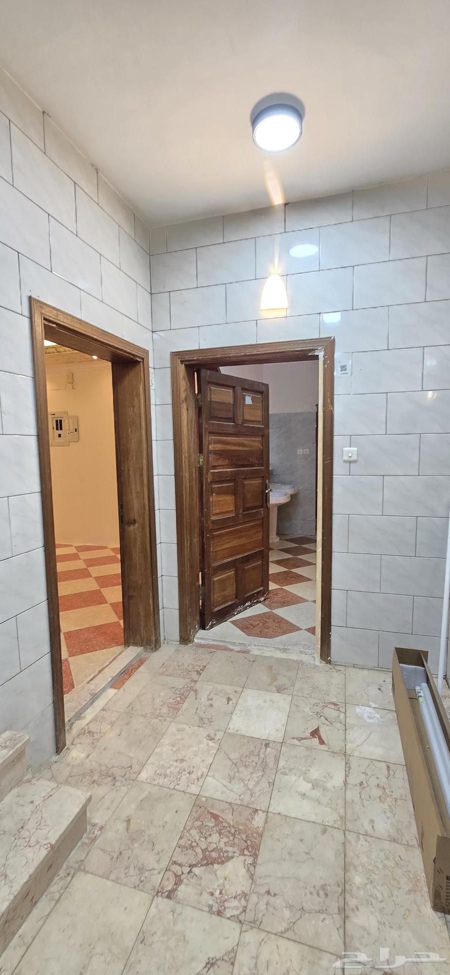 شقة 4 غرف في بطحاء قريش 3