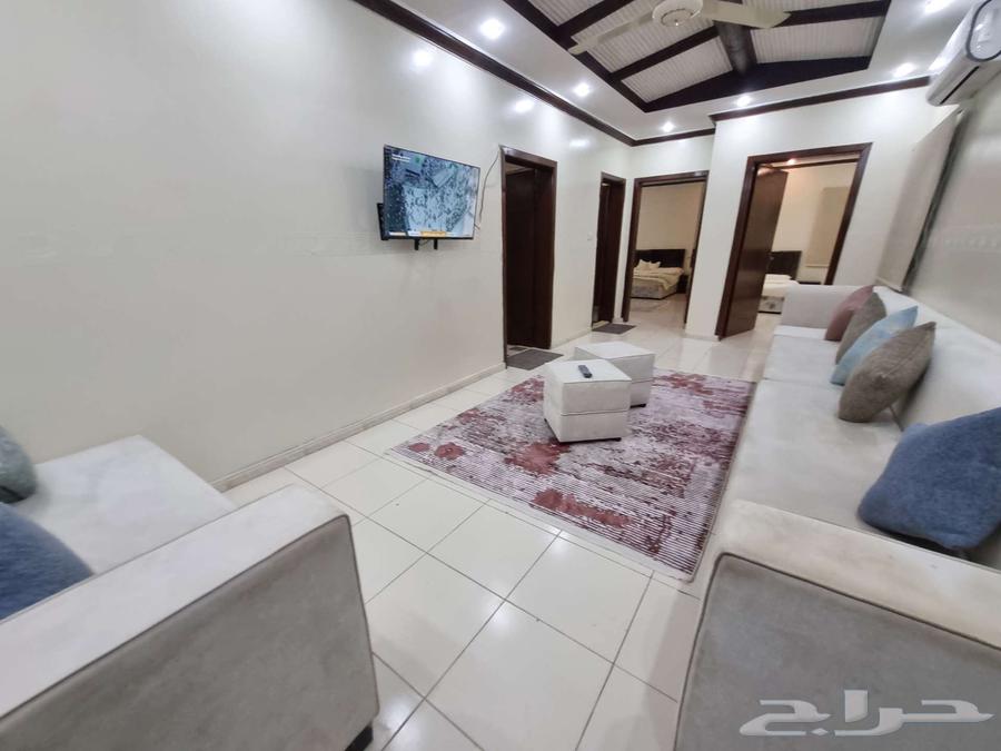 شقة 2 غرف في السلام 10
