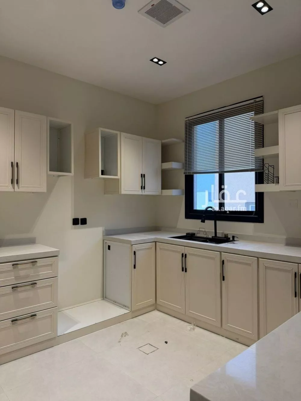 3 bedroom apartment in Al Malqa 9