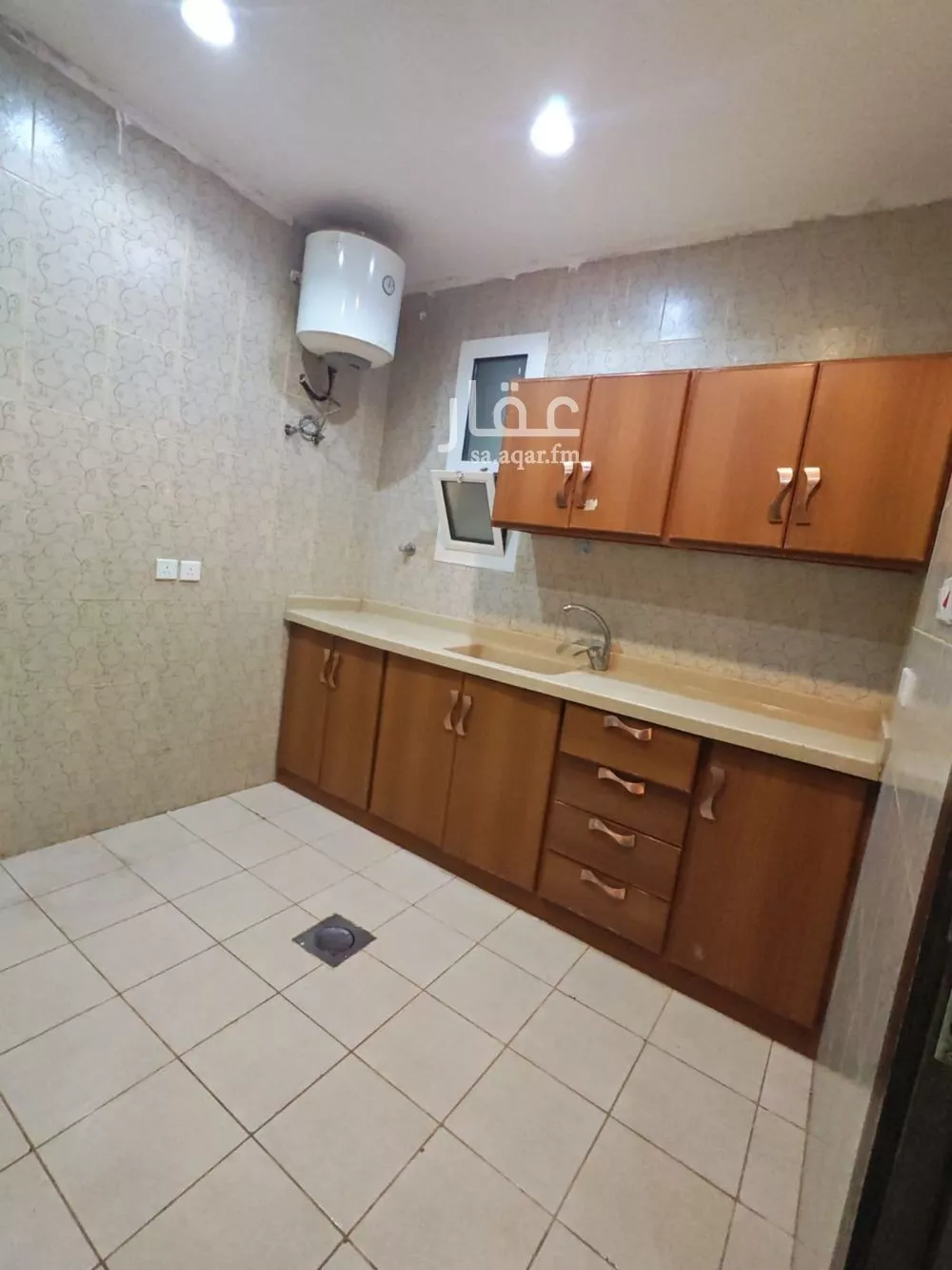 شقة 2 غرف في الروضة 12