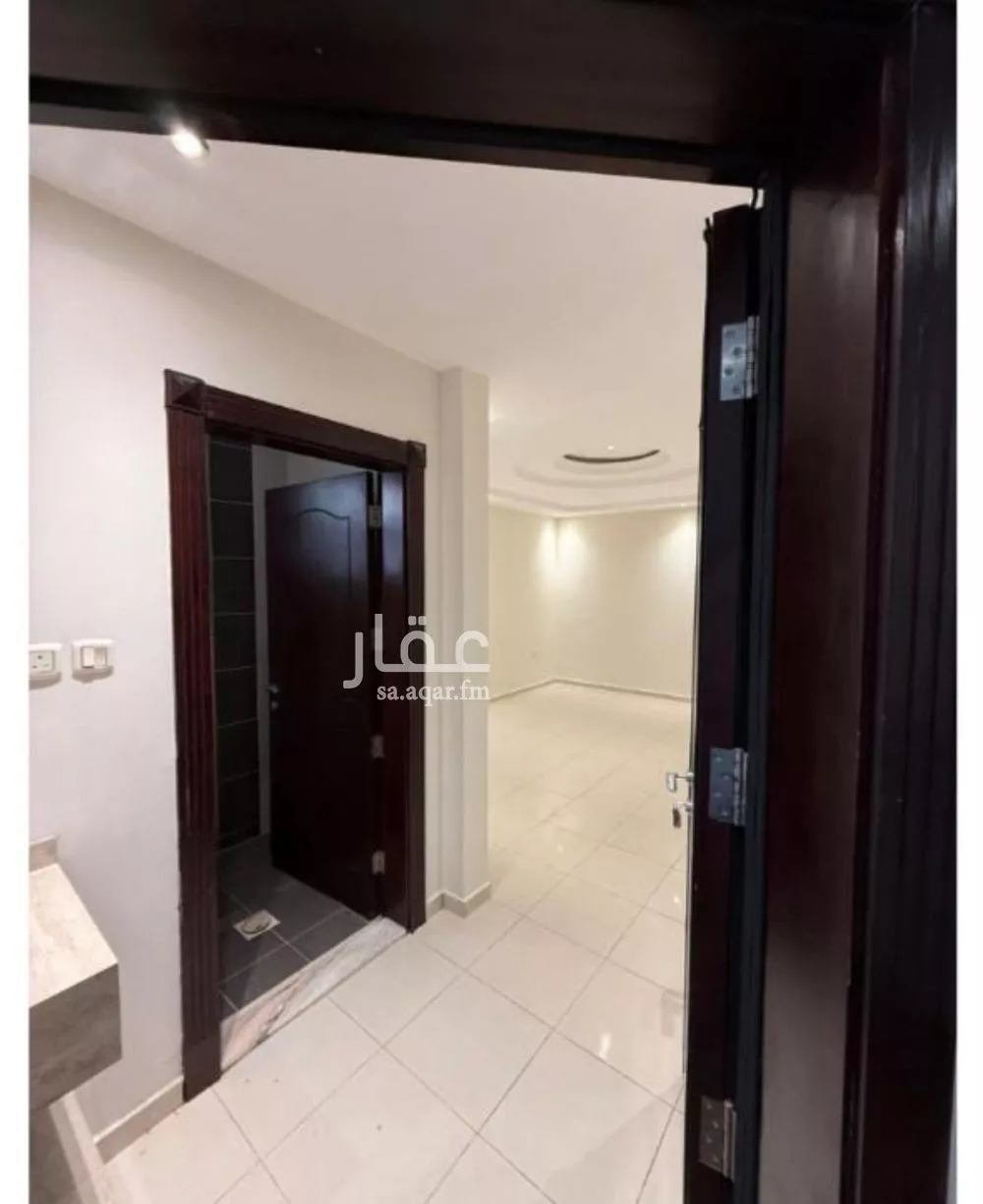 دور 3 غرف في الملقا 8