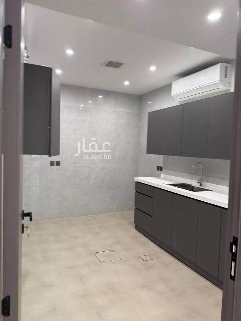 465 sqm building in Al Wurud 2