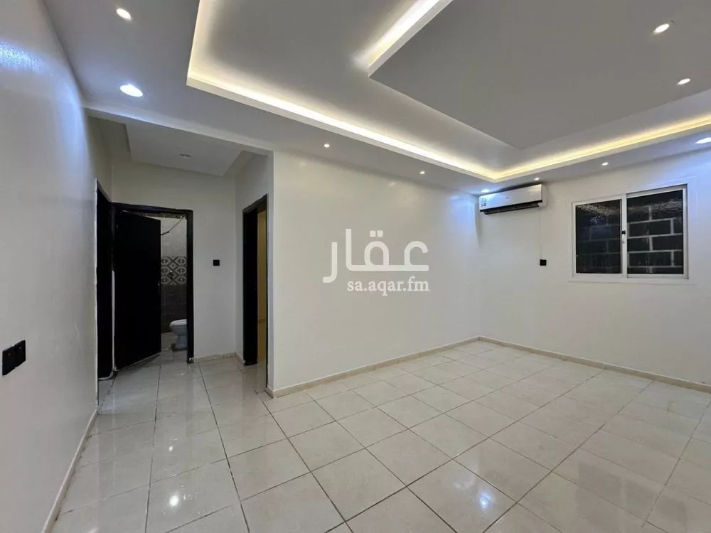 3 bedroom floor in Al Rimal 3