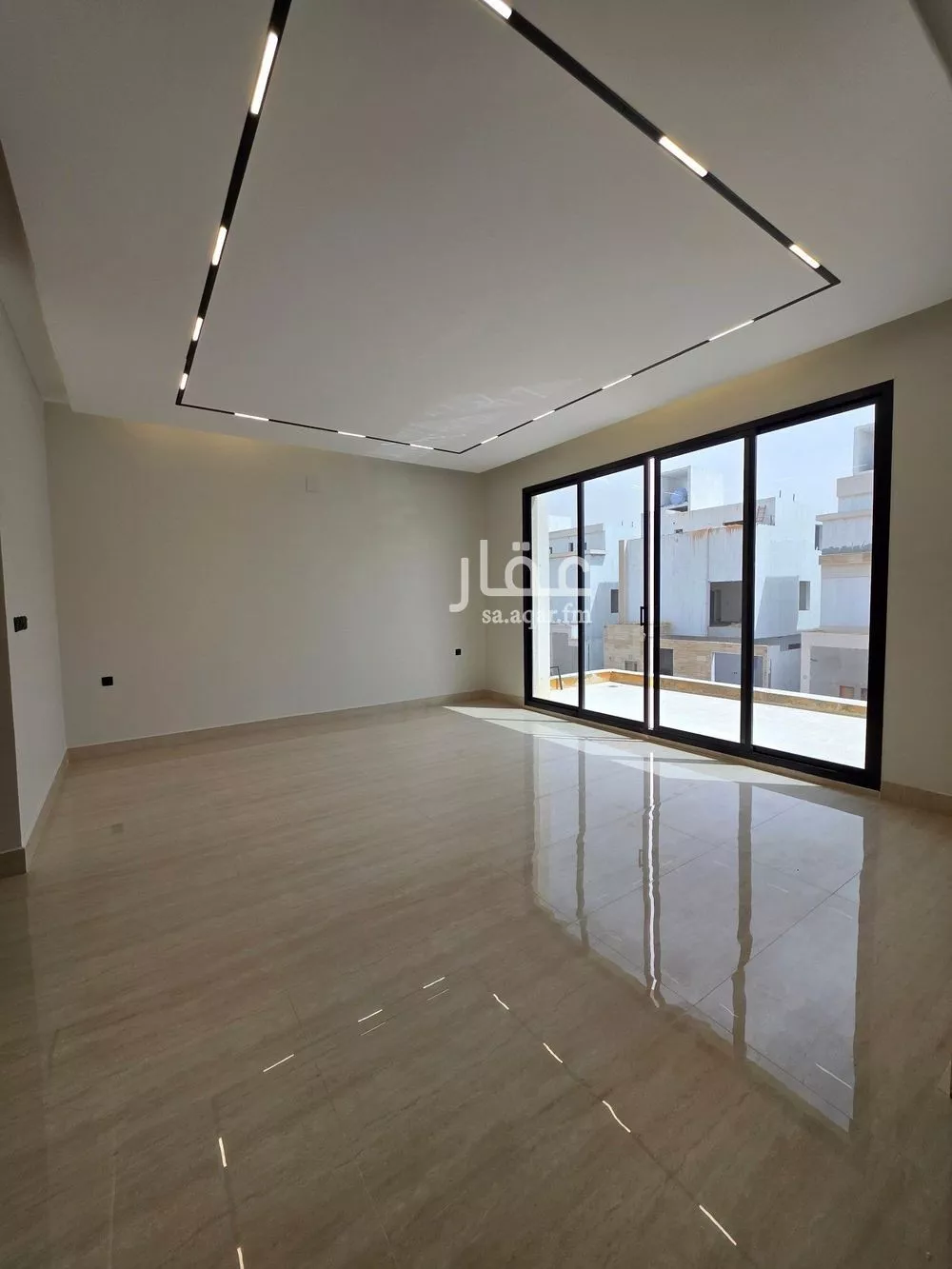 6 bedroom villa in Al Rimal 20