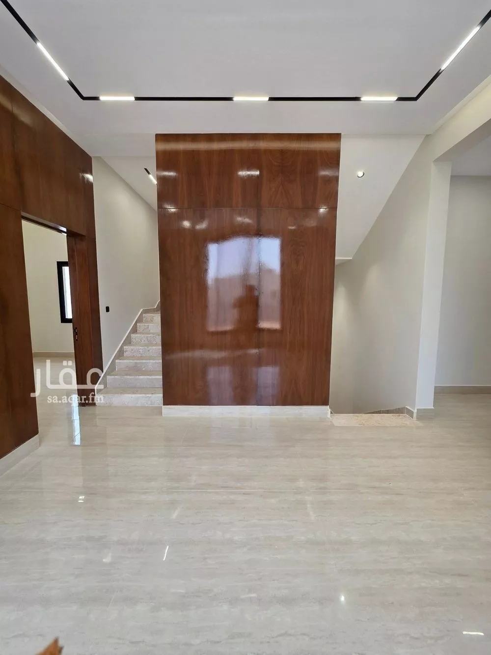 6 bedroom villa in Al Rimal 24