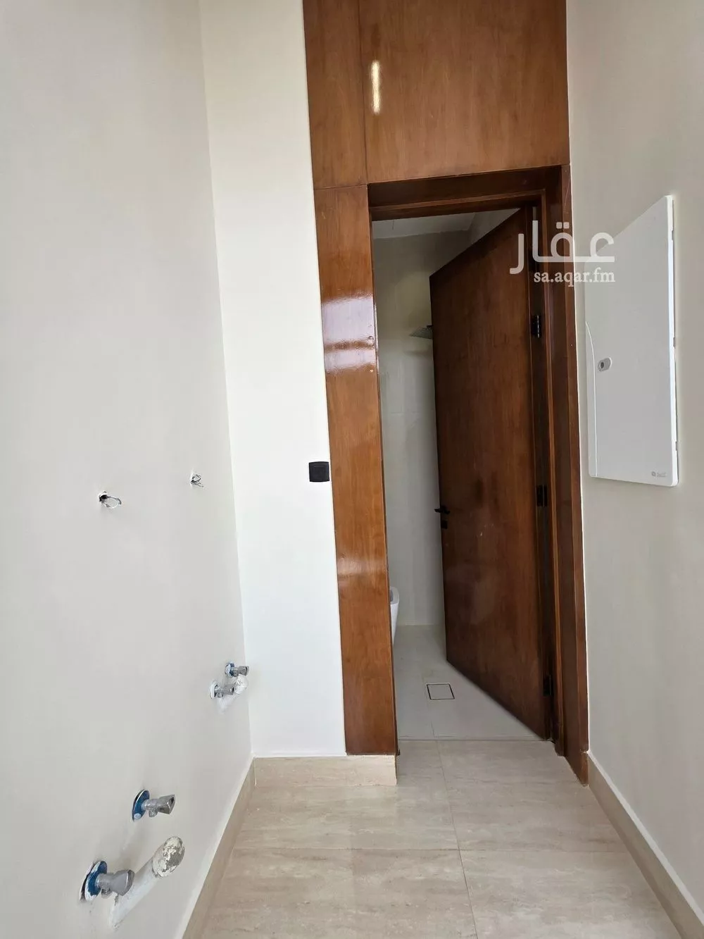 6 bedroom villa in Al Rimal 10