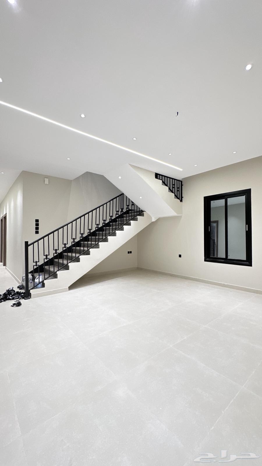 شقة 6 غرف في السكب 12