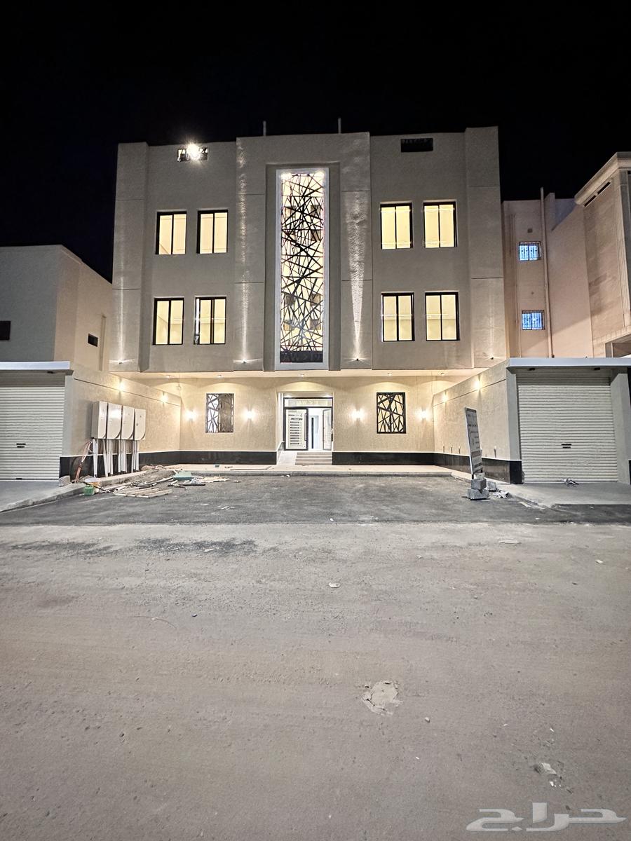 شقة 6 غرف في السكب 3