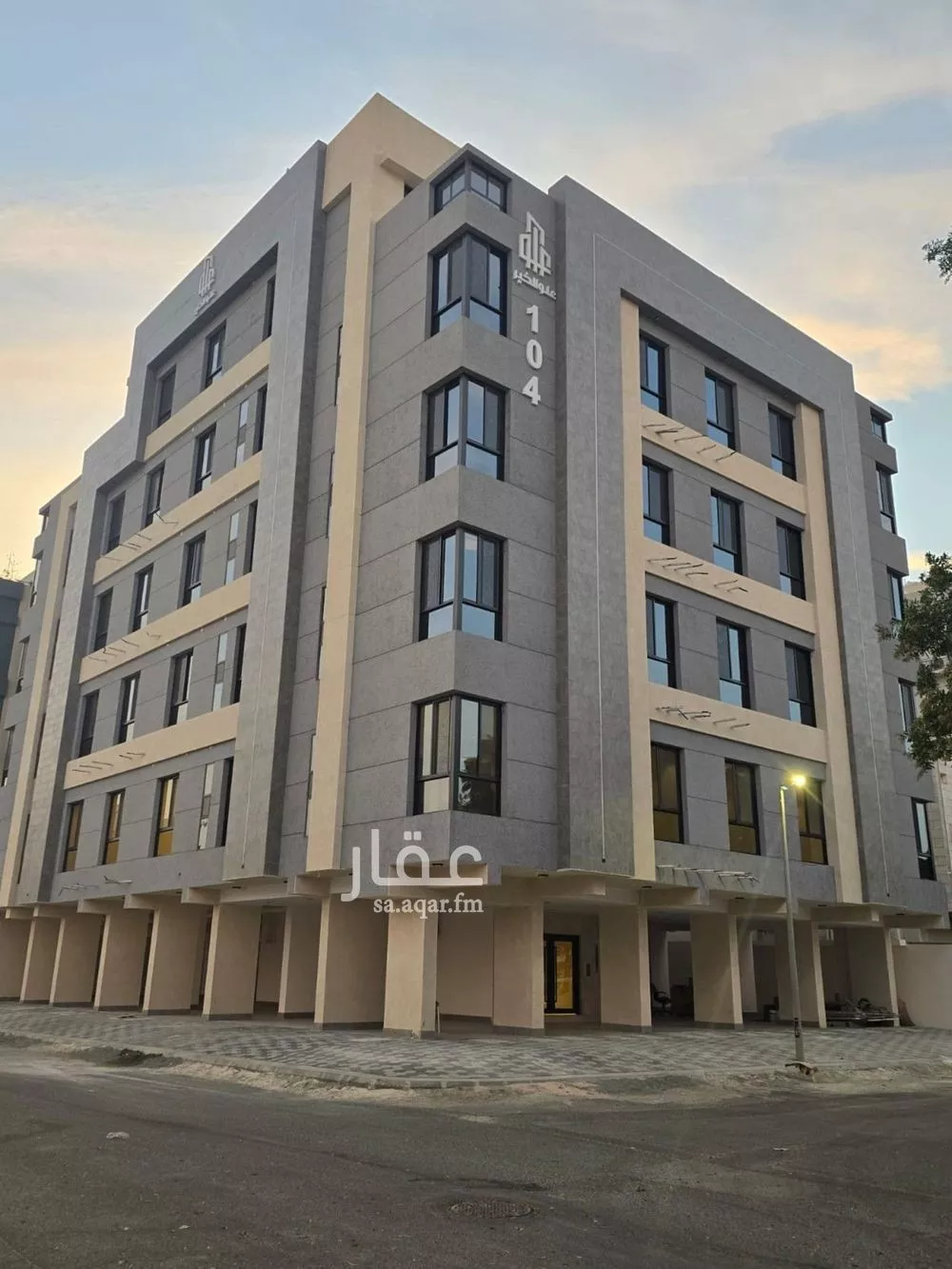 4 bedroom apartment in Al Safa 14