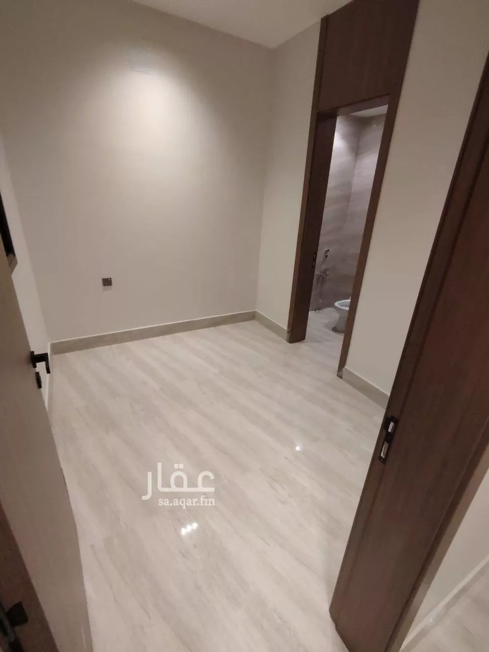 فيلا 5 غرف في الرمال 2