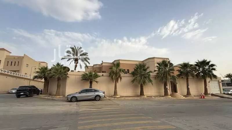 فيلا 7 غرف في التعاون 15