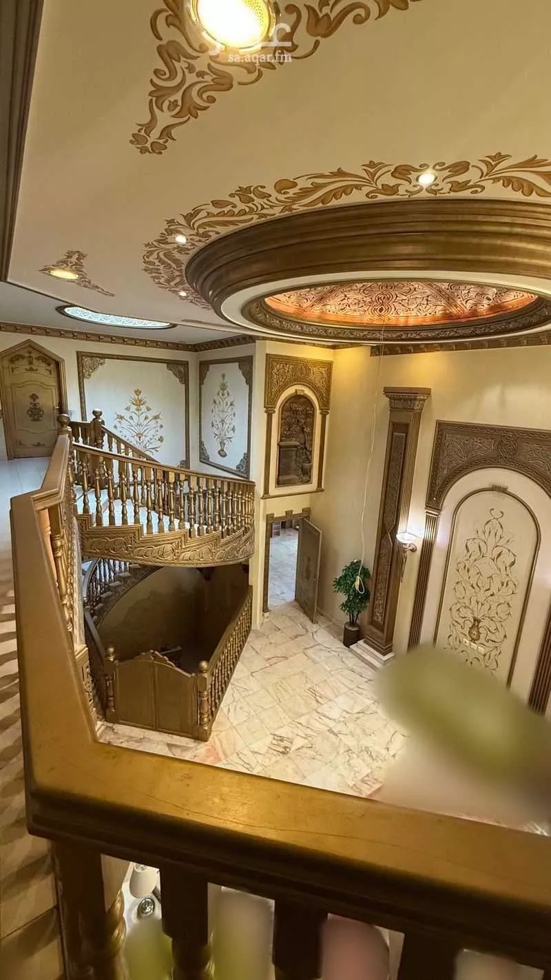 فيلا 7 غرف في التعاون 17