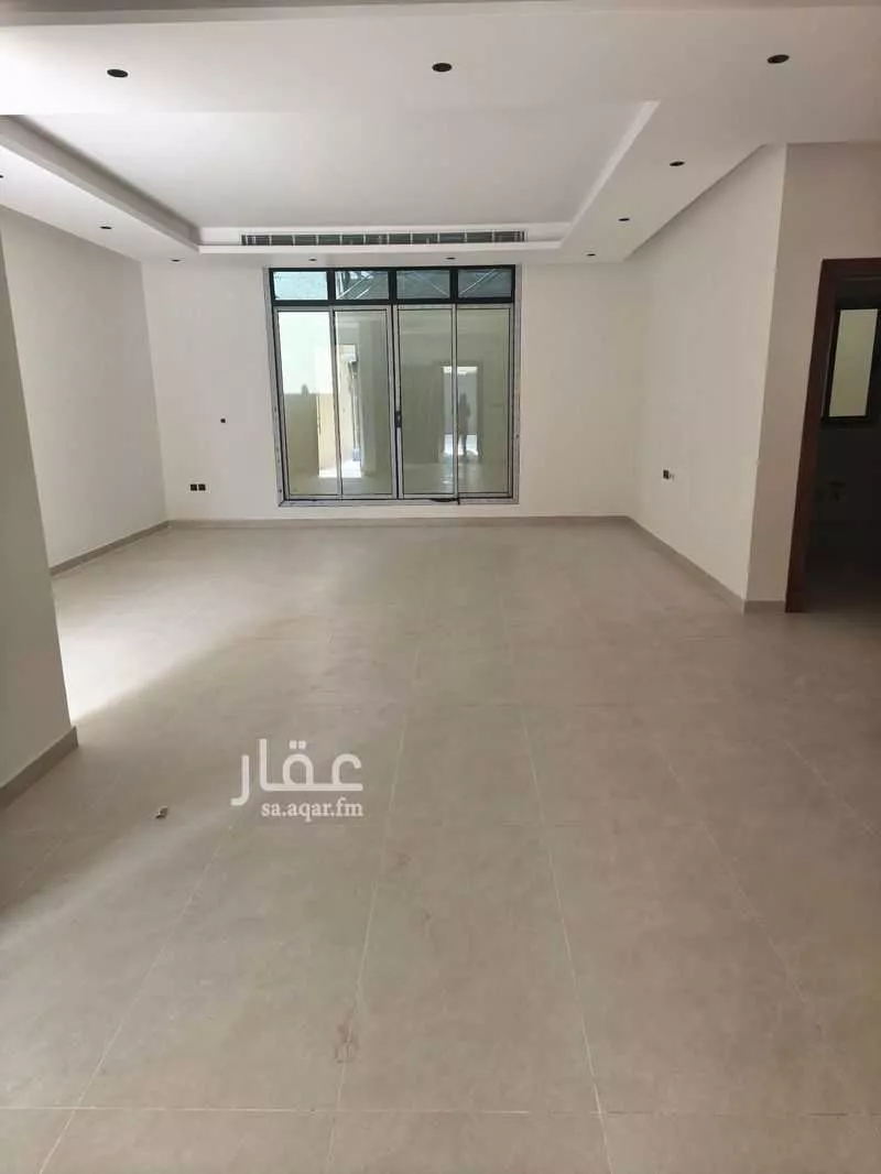 فيلا 4 غرف في الفاروق 3