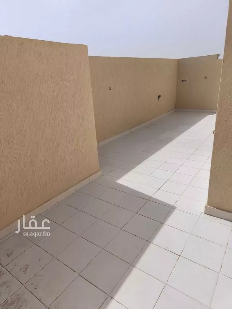 فيلا 4 غرف في الفاروق 9