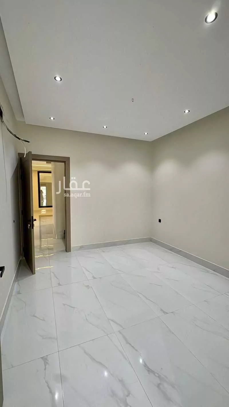 فيلا 7 غرف في الشراع 7