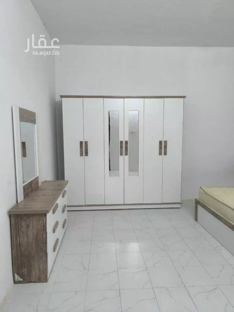 شقة 2 غرف في النسيم الغربي 4