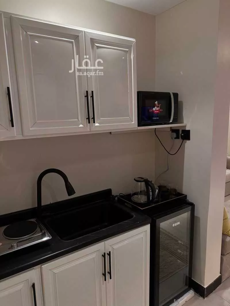 شقة 1 غرف في الغدير 4