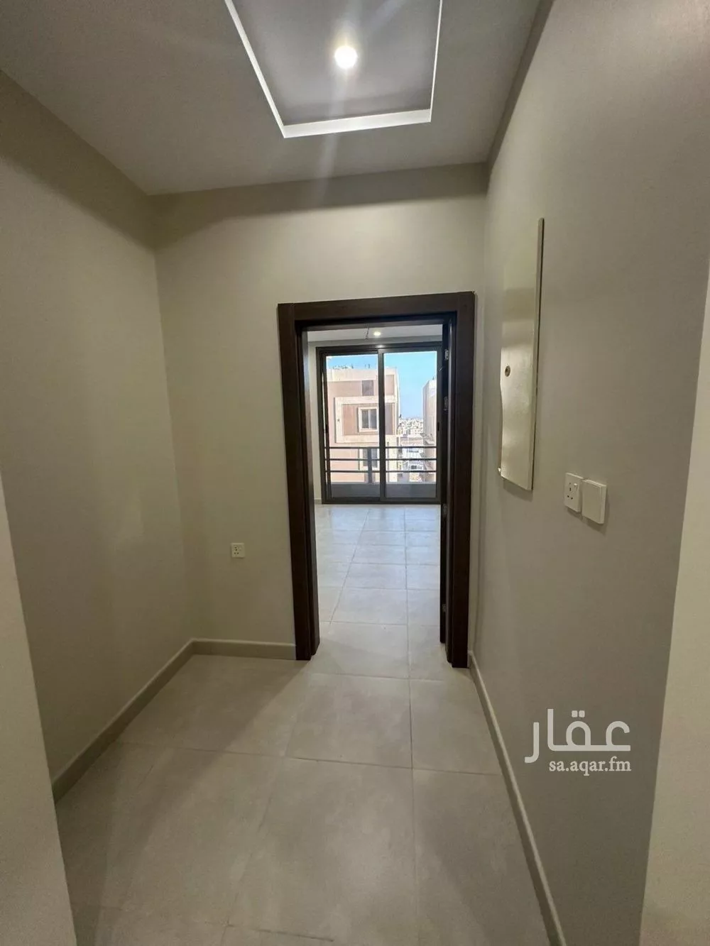 شقة 5 غرف في طيبة 6