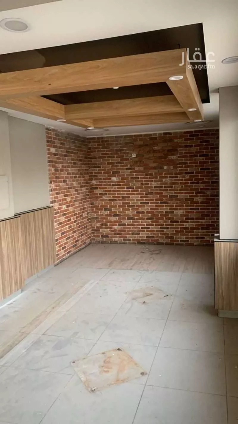 محل 675 م² في ظهرة البديعة 6