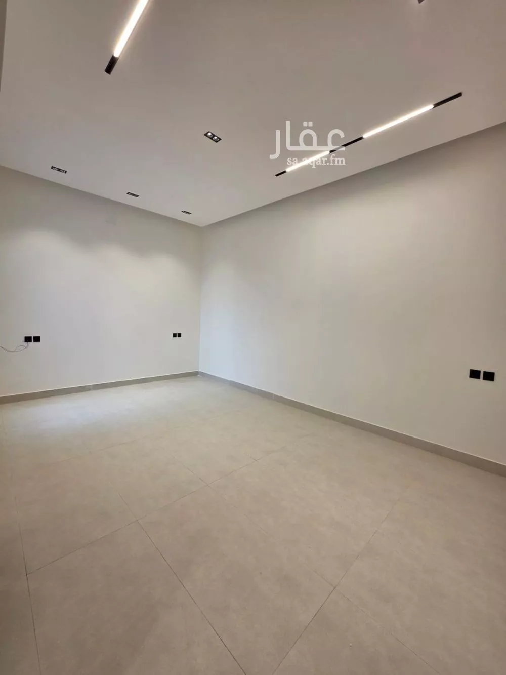 3 bedroom floor in Al Rimal 5