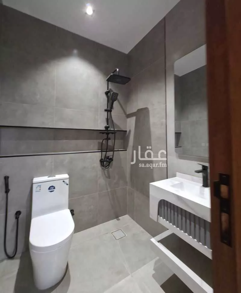 شقة 3 غرف في النعيم 13