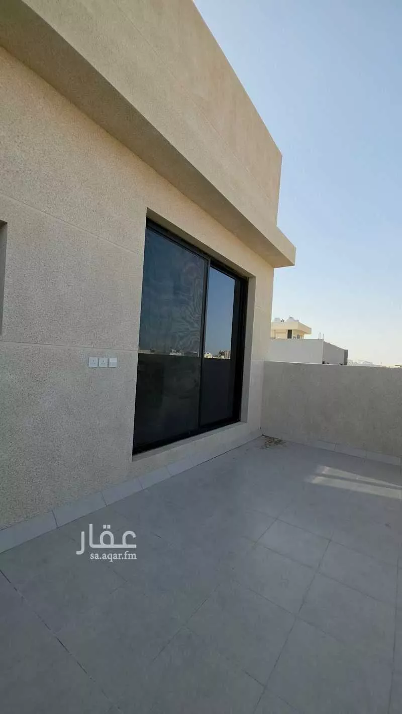 شقة 4 غرف في الصفا 5