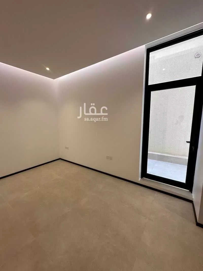 3 bedroom floor in Al Malqa 19