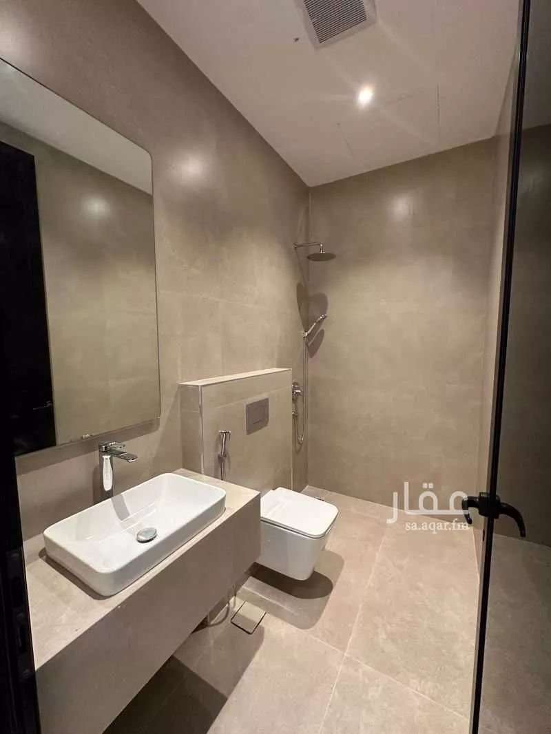 3 bedroom floor in Al Malqa 24