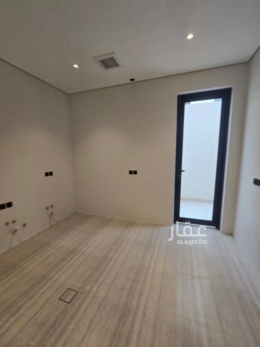 دور 3 غرف في العارض 5