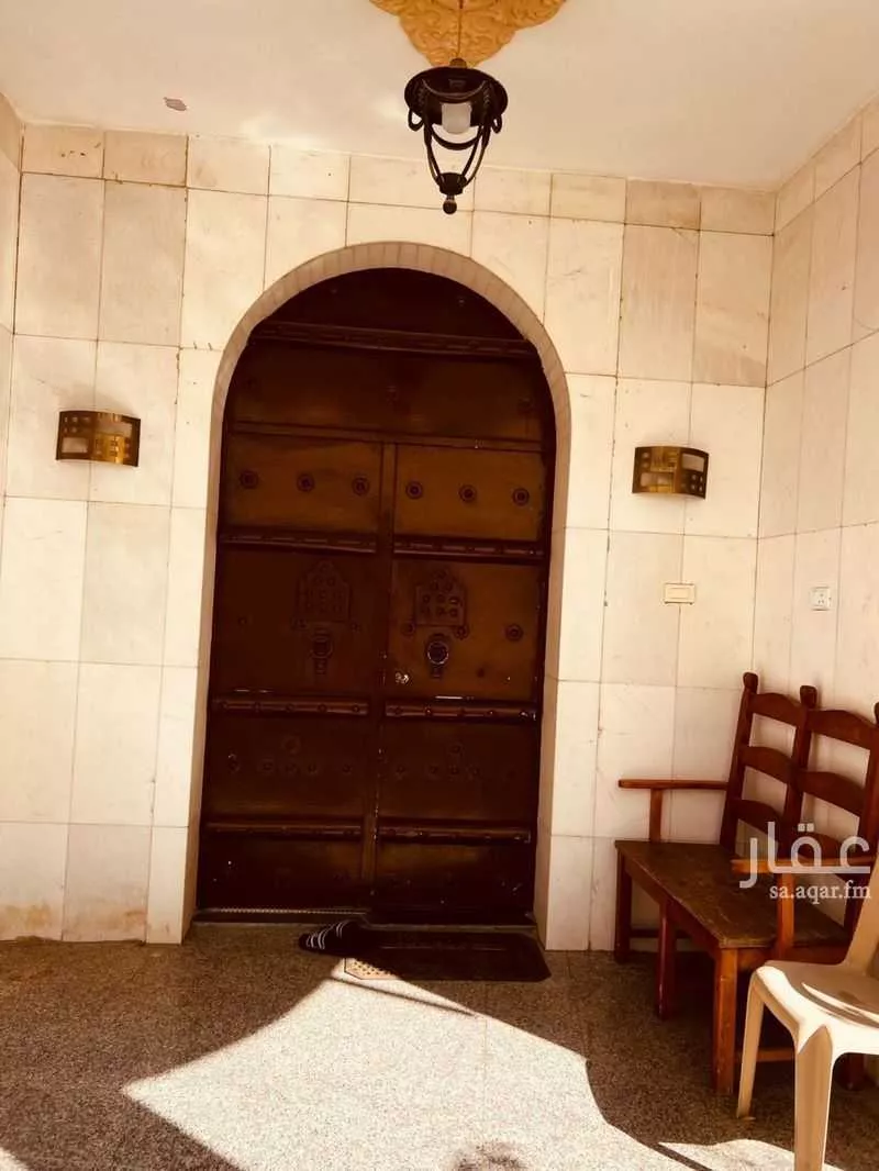 460 sqm building in Al Jamiah 3