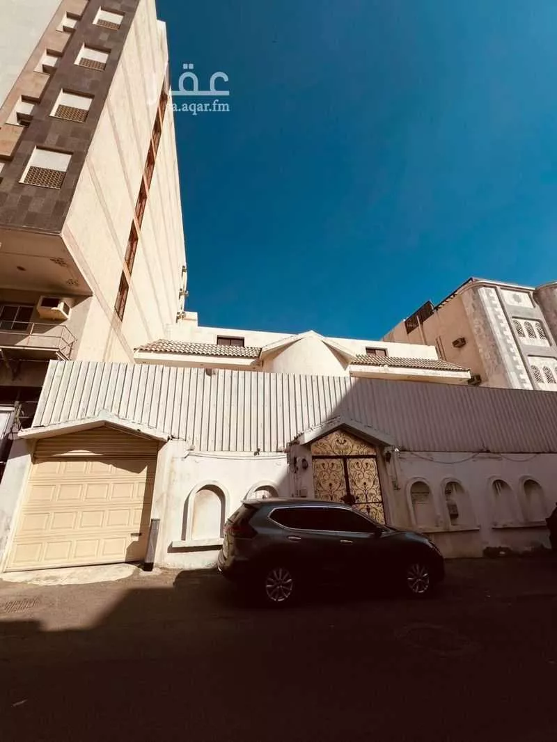 460 sqm building in Al Jamiah 5