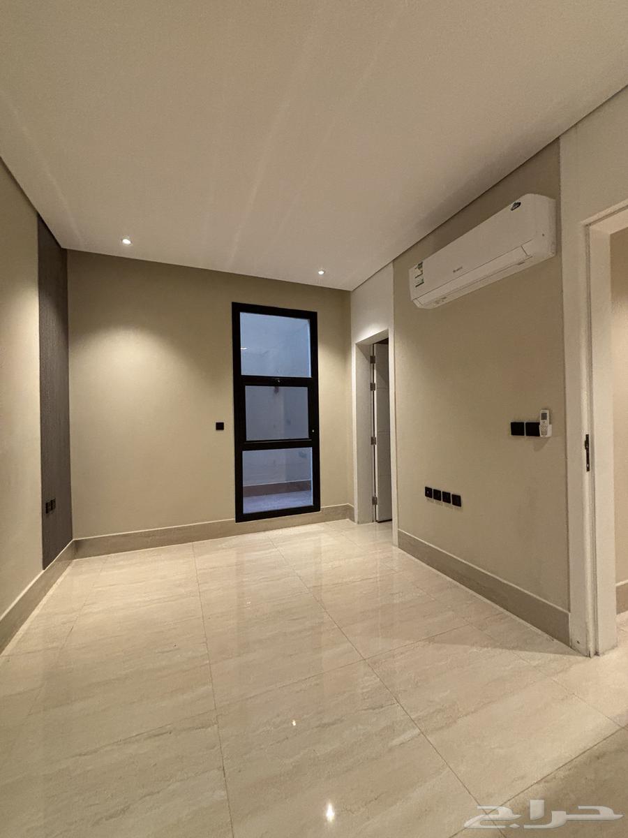 4 bedroom apartment in Al Aqiq 7