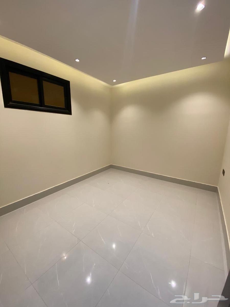 شقة 5 غرف في المونسية 4