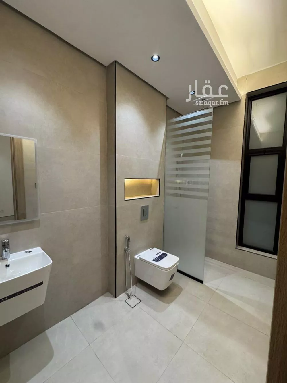 فيلا 4 غرف في النرجس 14