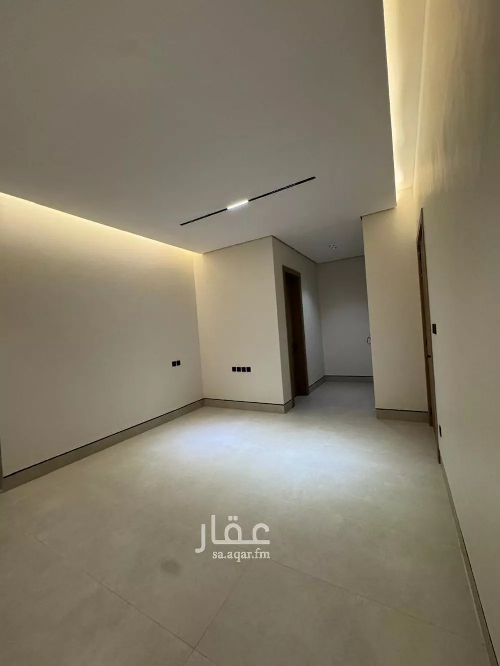 فيلا 4 غرف في النرجس 15