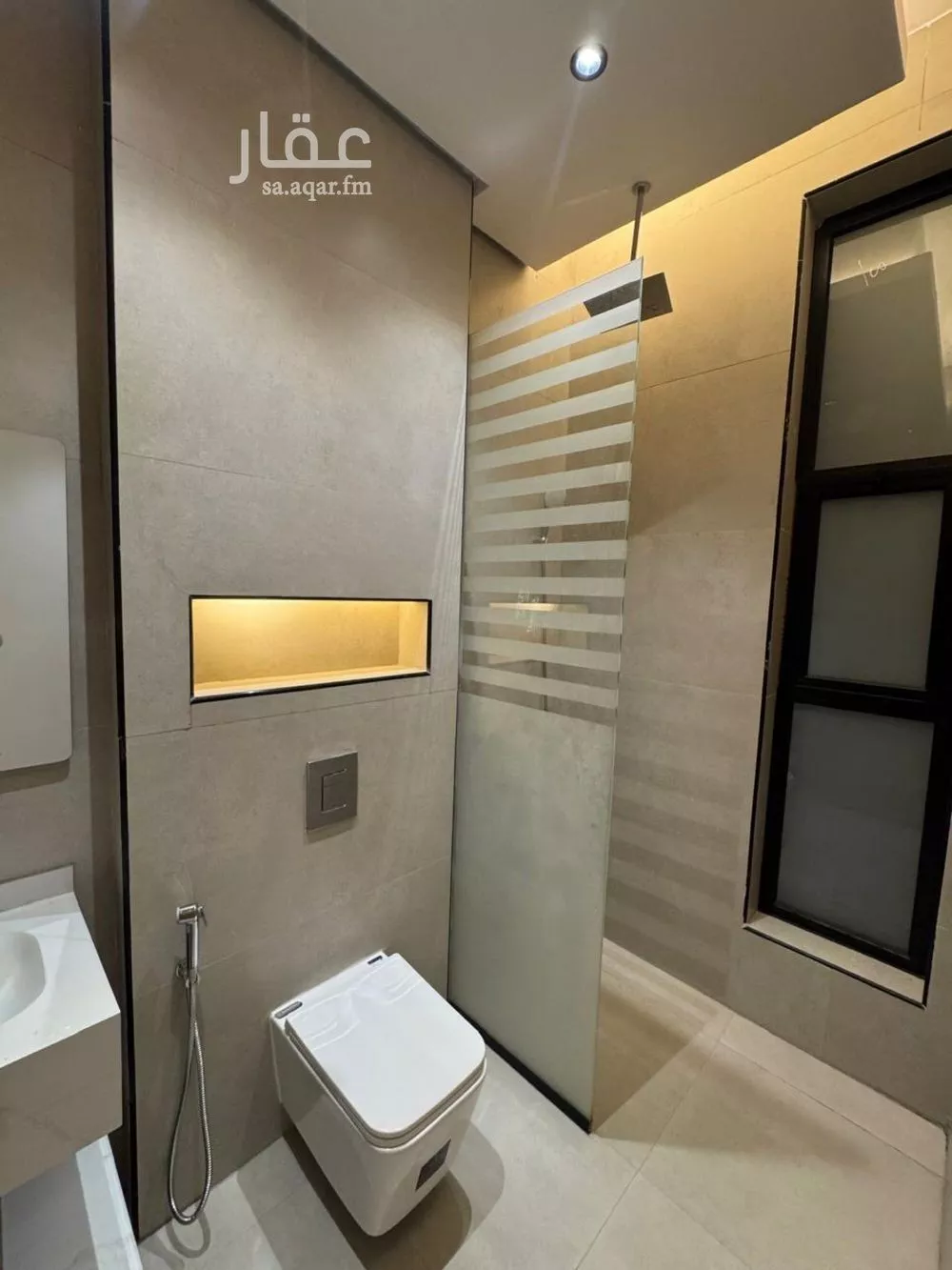 فيلا 4 غرف في النرجس 19