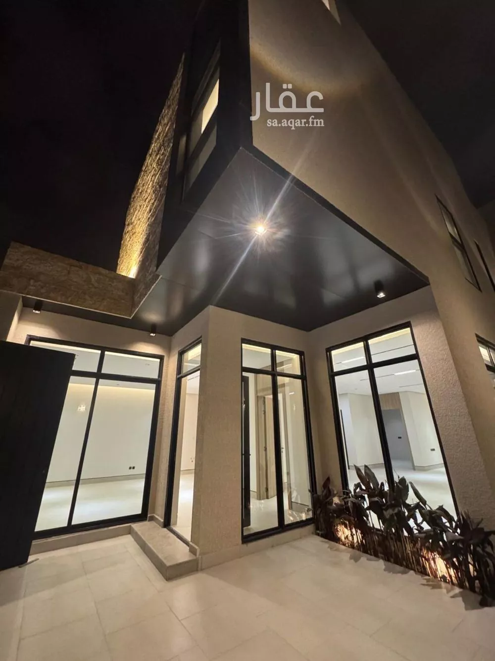 فيلا 4 غرف في النرجس 8