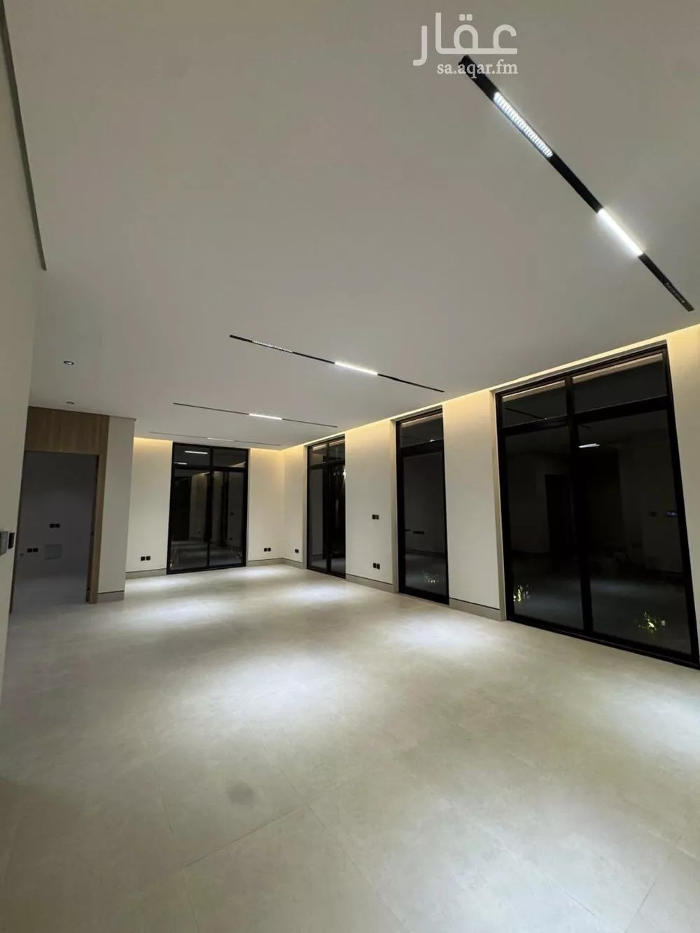 فيلا 4 غرف في النرجس 9