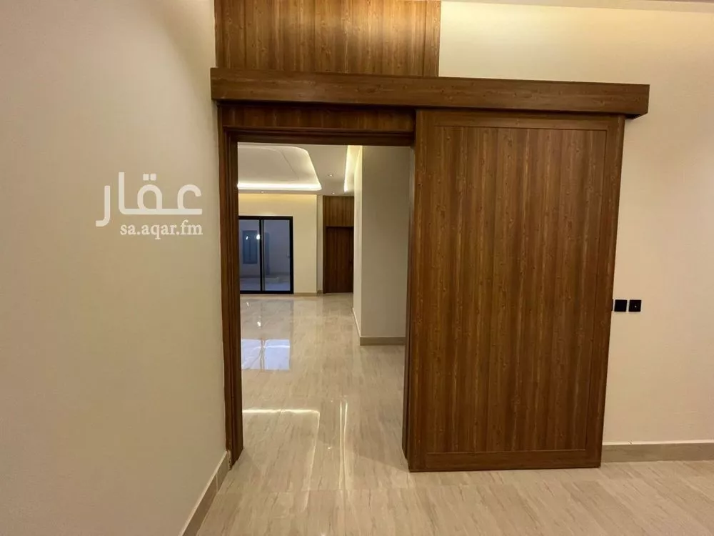 5 bedroom villa in Al Mahdiyyah 11