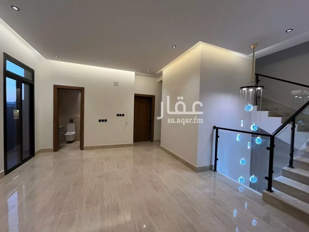 5 bedroom villa in Al Mahdiyyah 20
