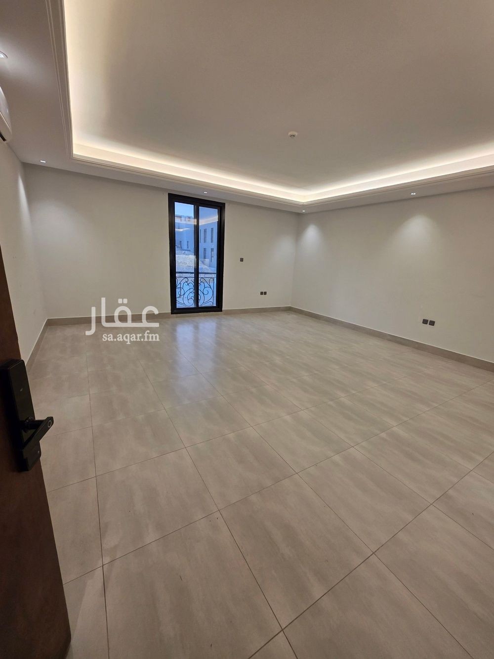 3 bedroom apartment in Al Malqa 6
