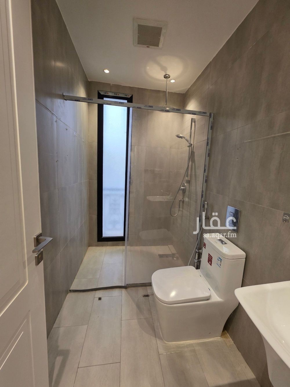 3 bedroom apartment in Al Malqa 11