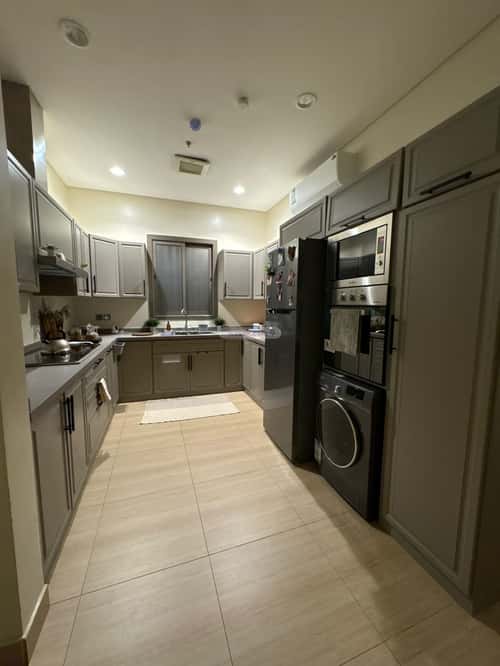 شقة 3 غرف في النخيل 9